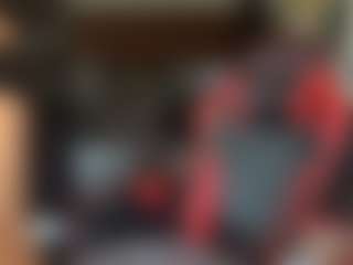 Live cam show with Pupscritch - Lean on Camsoda