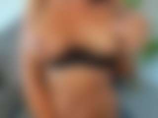 RanyaEvy's Live Sex Cam Show