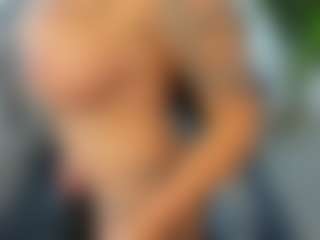 RanyaEvy's Live Sex Cam Show