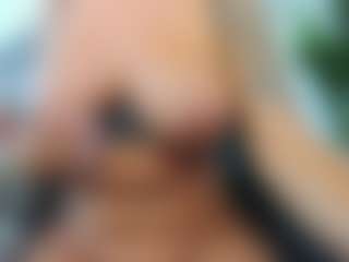 RanyaEvy's Live Sex Cam Show