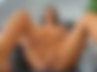 RanyaEvy's Live Sex Cam Show