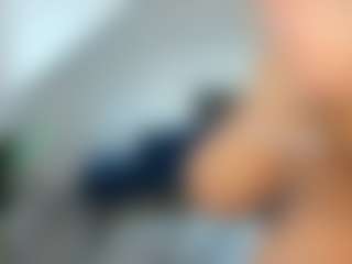 RanyaEvy's Live Sex Cam Show