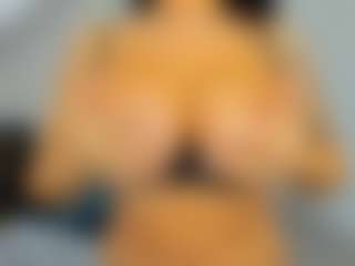 RanyaEvy's Live Sex Cam Show