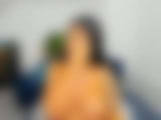 Show de cam en vivo con RanyaEvy - Normal en Camsoda