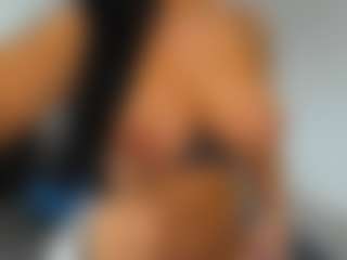 RanyaEvy's Live Sex Cam Show