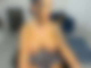 RanyaEvy's Live Sex Cam Show