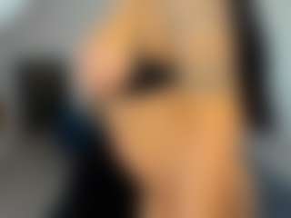 RanyaEvy's Live Sex Cam Show