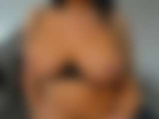 RanyaEvy's Live Sex Cam Show