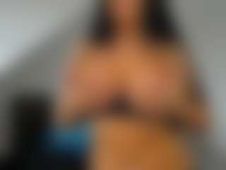 RanyaEvy's Live Sex Cam Show