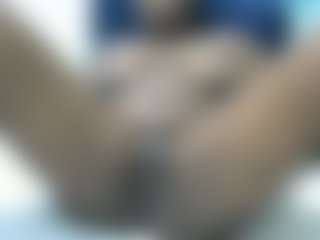 Live cam show with Ambermoan - Bisexual on SpankPalCams