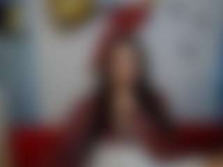 Live cam show with MavkaCute - Granny Brown Hair on infinitiblacc.com