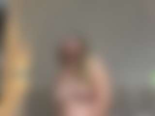 Live cam show with Nadin4 - Role Play on Camsoda