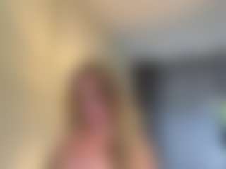 Nadin4's Live Sex Cam Show