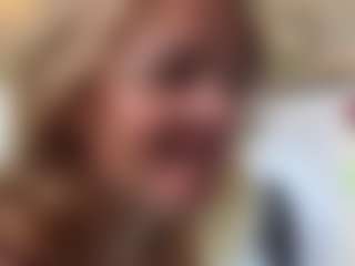 Live cam show with Nadin4 - Butt Plug on Strip Flash - Live Sex Shows