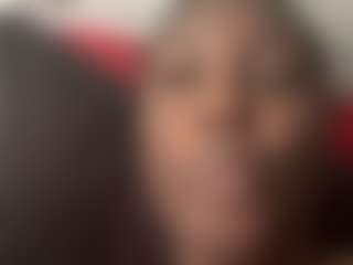 yoursecret1425's Live Sex Cam Show