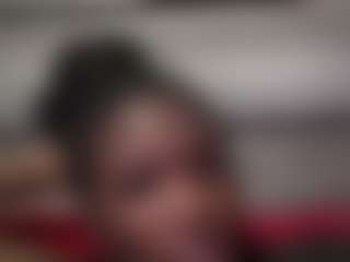 yoursecret1425's Live Sex Cam Show