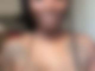 yoursecret1425's Live Sex Cam Show