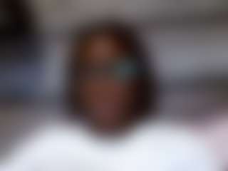Live cam show with yoursecret1425 - Bedroom MILF on CamClone
