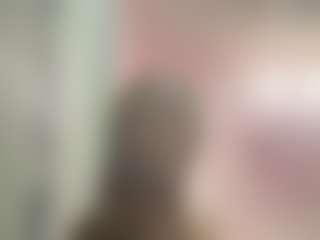 Live cam show with yoursecret1425 - Black Petite on Camiplay Live