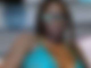yoursecret1425 MILF webcam performer live streaming
