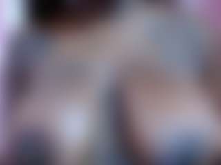 yoursecret1425's Live Sex Cam Show