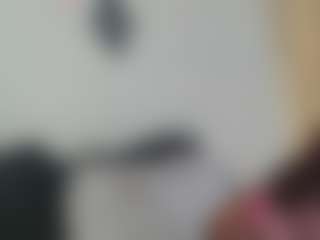 Live cam show with LunaNova999 - Handjob on sexylive.show