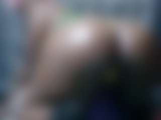 Live cam show with wildHeat - Ebony on parknlotfishbdy | kenya