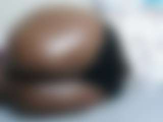 Live cam show with wildHeat - Ebony on TeamSkeetLive | kenya