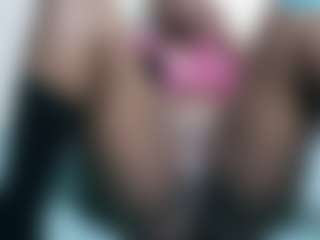Live cam show with wildHeat - Average on hrnylive.com