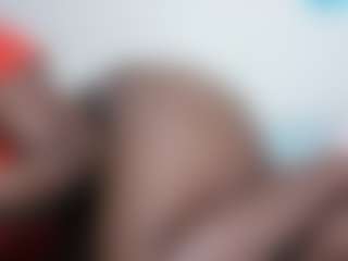 Live cam show with wildHeat - Ebony on SxyPornLive | kenya