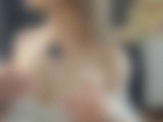 Live cam show with BelleDream - Teen (18+) on iamadamtest123.com