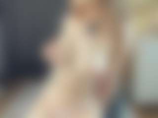Live cam show with BelleDream - Camel Toe on camtv