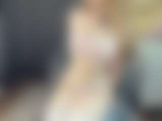 Live cam show with BelleDream - Cock Rating on fuklive.com