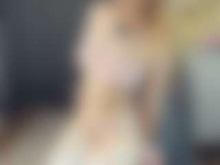 BelleDream's Live Sex Cam Show