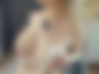 BelleDream's Live Sex Cam Show