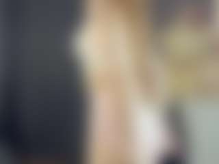 BelleDream's Live Sex Cam Show