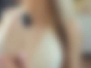 BelleDream's Live Sex Cam Show