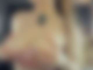 BelleDream's Live Sex Cam Show