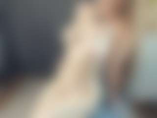 BelleDream's Live Sex Cam Show
