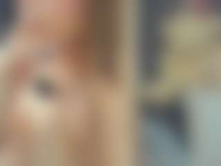 BelleDream's Live Sex Cam Show