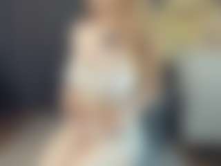 BelleDream's Live Sex Cam Show