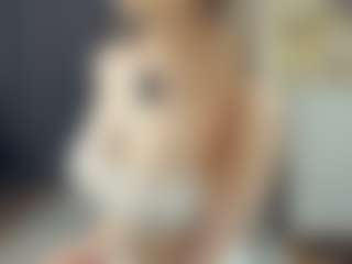 BelleDream's Live Sex Cam Show