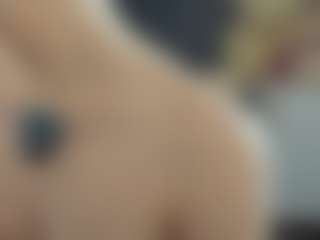 BelleDream's Live Sex Cam Show
