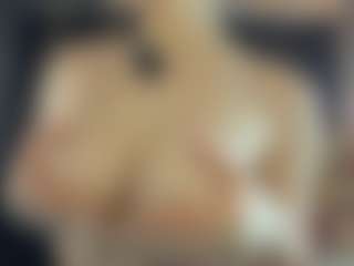 BelleDream's Live Sex Cam Show