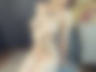 BelleDream's Live Sex Cam Show