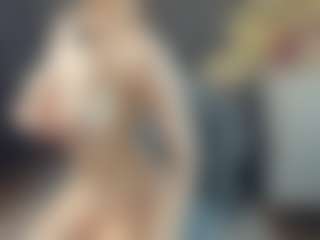 BelleDream's Live Sex Cam Show