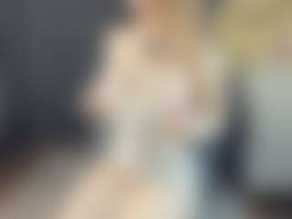 BelleDream's Live Sex Cam Show