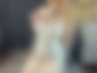 BelleDream's Live Sex Cam Show