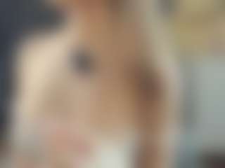 BelleDream's Live Sex Cam Show