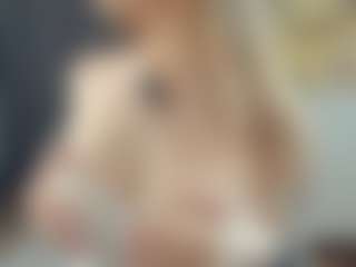 BelleDream's Live Sex Cam Show
